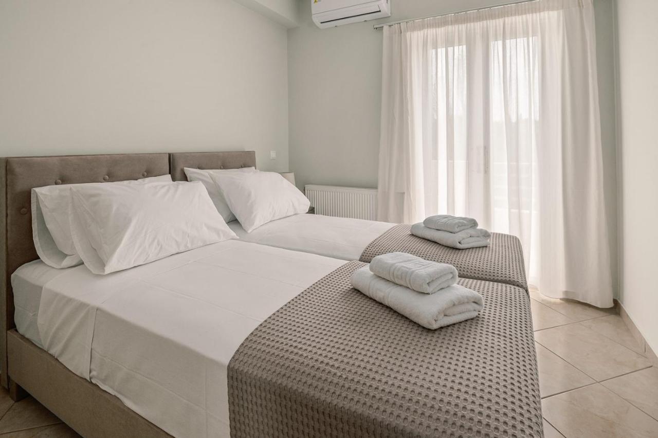 Vasilopoulos Residences - Apartments Eliana & Melanthia Argostoli  Exterior photo