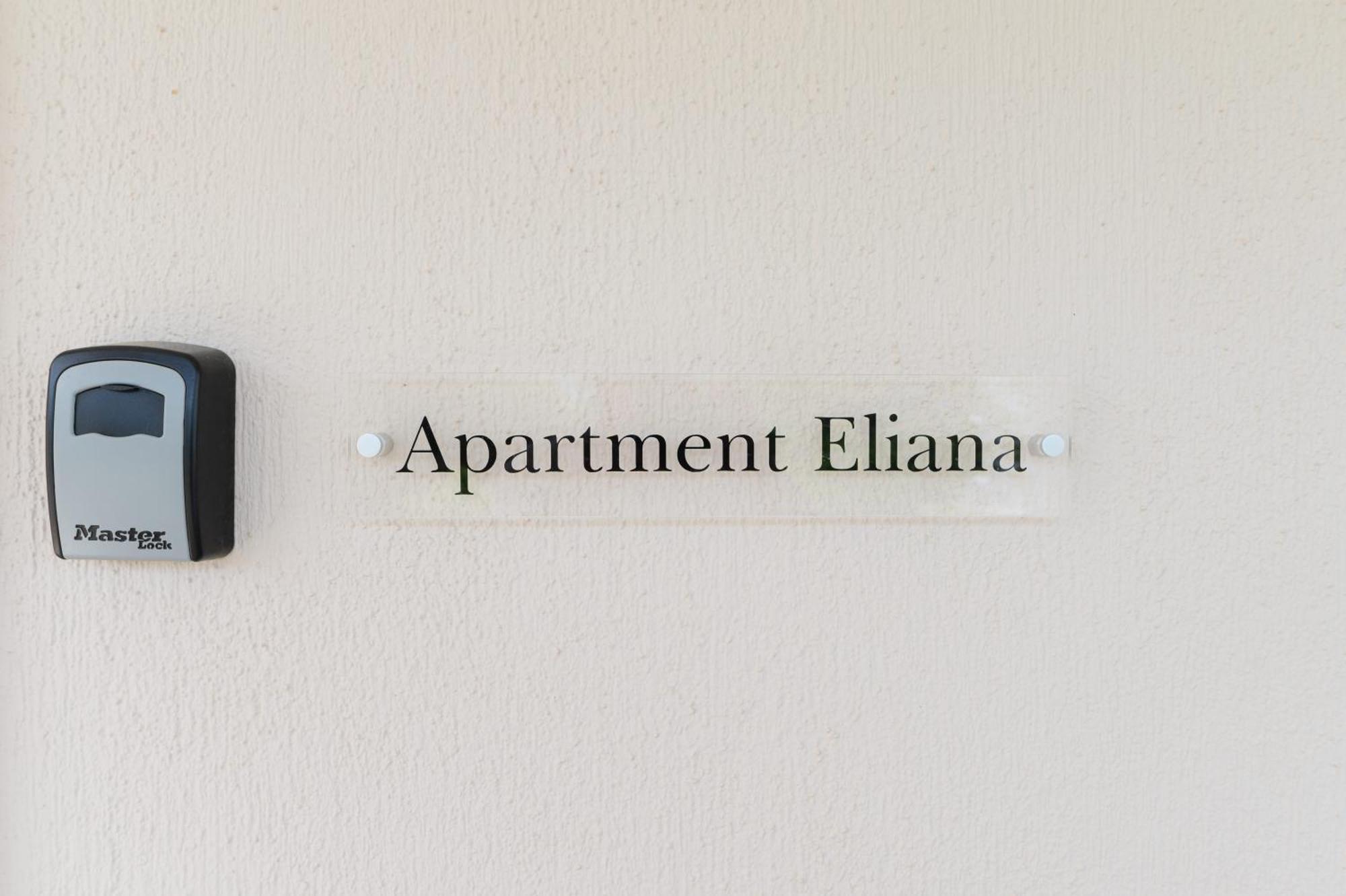 Vasilopoulos Residences - Apartments Eliana & Melanthia Argostoli  Exterior photo